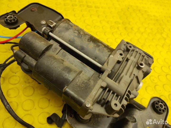 Компрессор пневмоподвески Bmw X5 E70 N62B48B 4.8