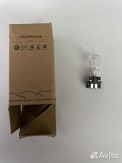 Патрон с лампой PW24W