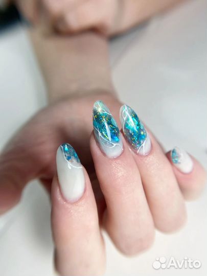 Мастер маникюра