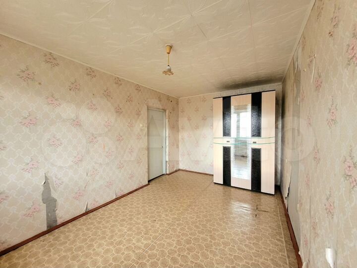 2-к. квартира, 50 м², 3/9 эт.