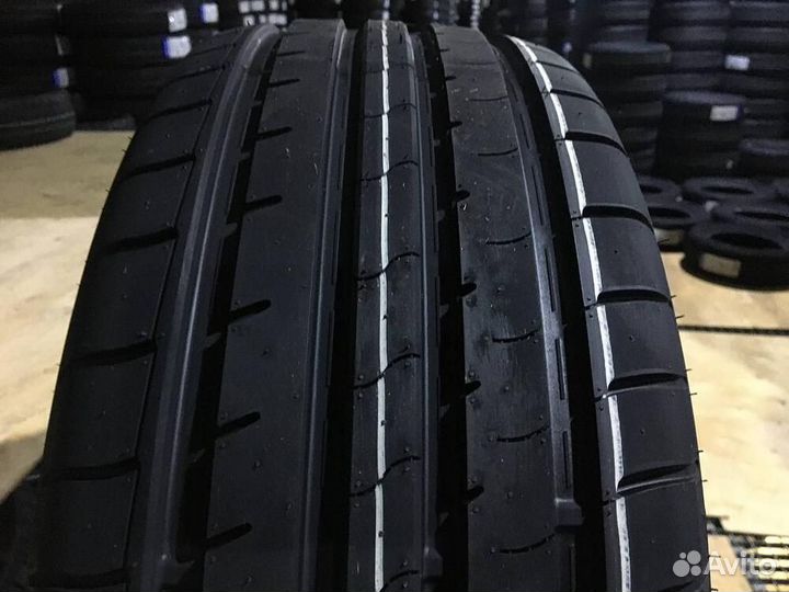Windforce Catchfors UHP 215/45 R17 91W