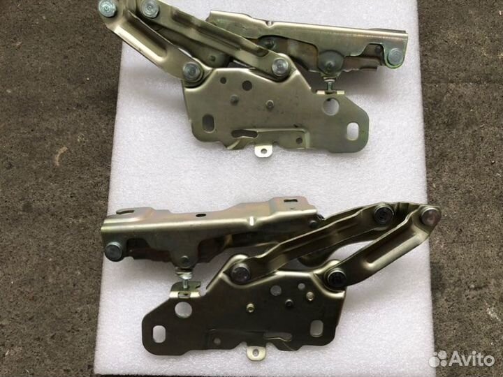 Петля капота Bmw X3 G01 2017-Н.в