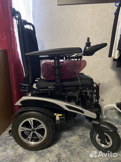 Коляска инвалидная электрическая