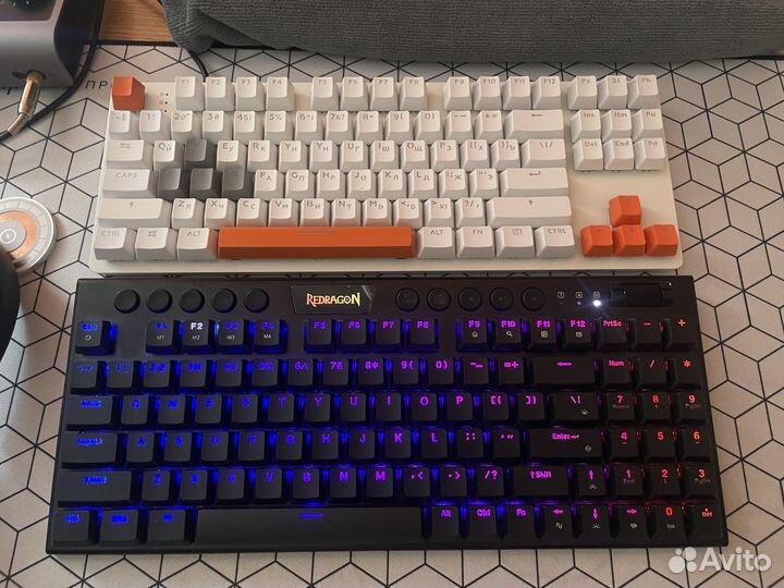Механическая клавиатура Redragon Yi Pro