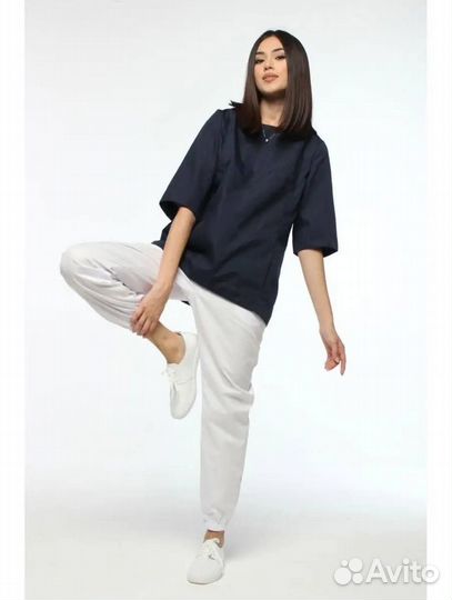 Медицинский костюм женский