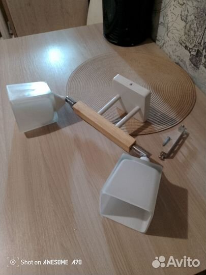 Люстра двухрожковая