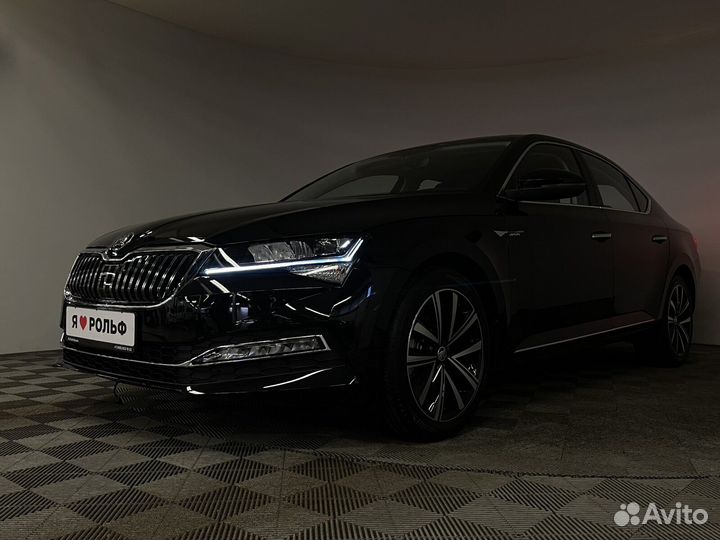 Skoda Superb 2.0 AMT, 2024
