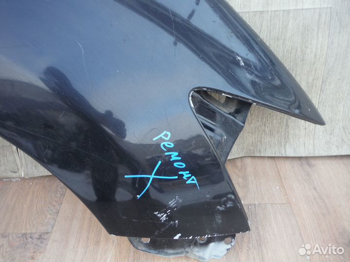 Крыло переднее правое Toyota Auris 2011