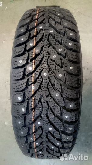 Nokian Tyres Hakkapeliitta 9 275/50 R21 113T