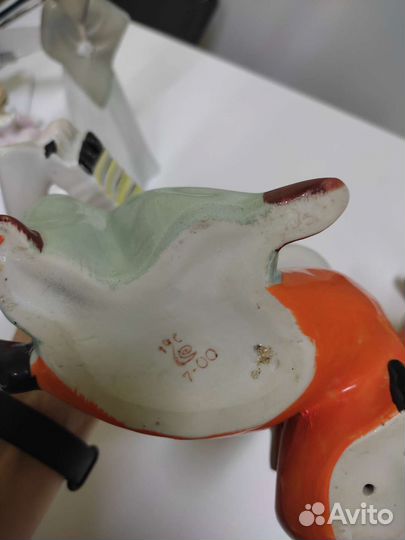 Фарфоровые статуэтки. Плясуны