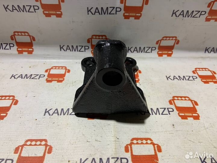 Крепление двигателя камаз