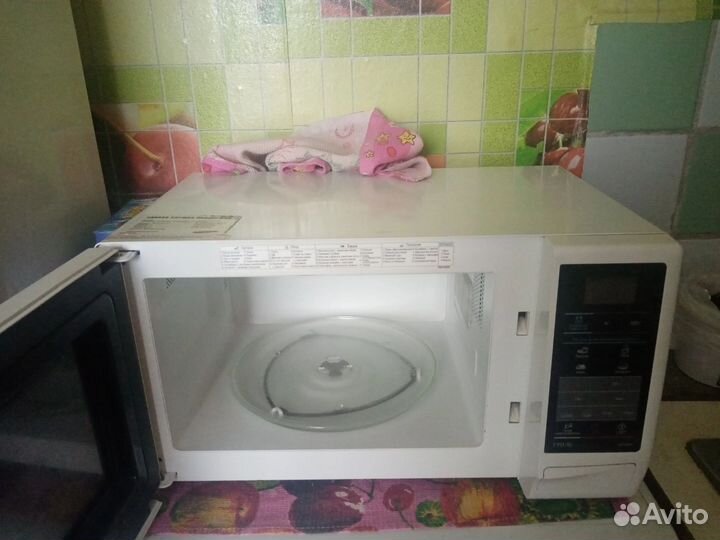 Микроволновая печь