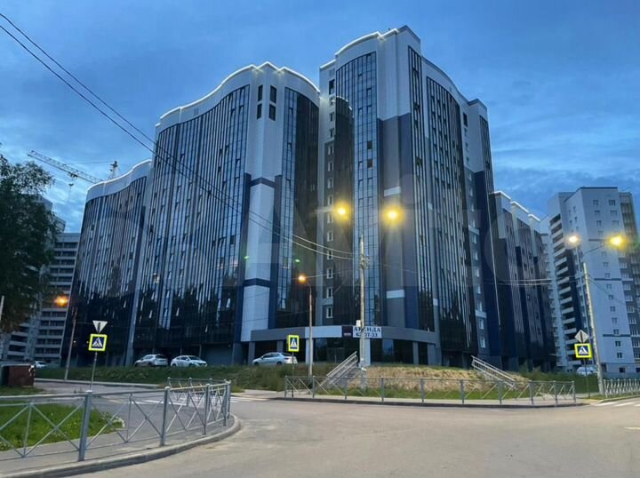 3-к. квартира, 91,6 м², 14/14 эт.