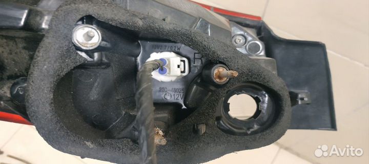 Фонарь задний наружный правый Mazda 6