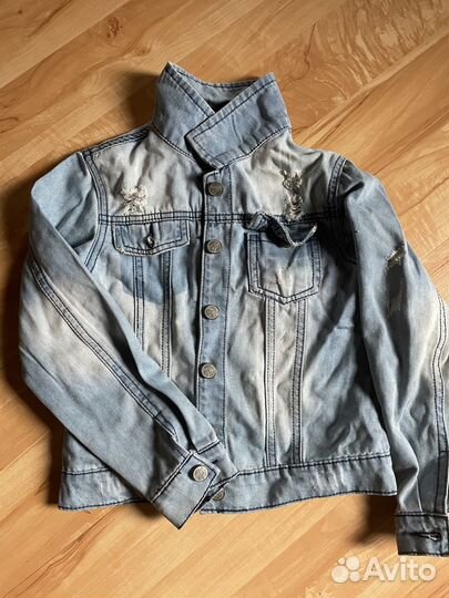 Джинсовая куртка