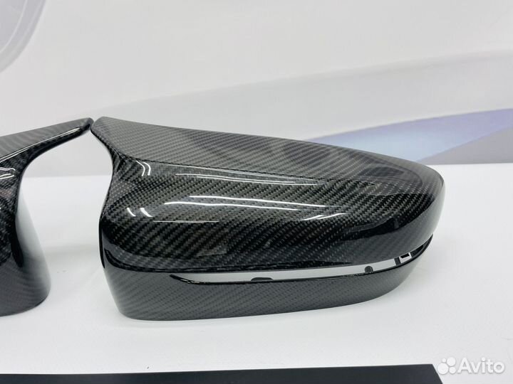 Накладки зеркал BMW G22 М Стиль карбон ламинация