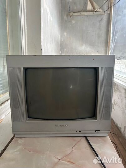 LG Rolsen сокол