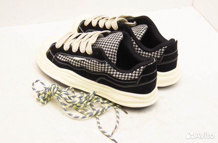 Кроссовки oem