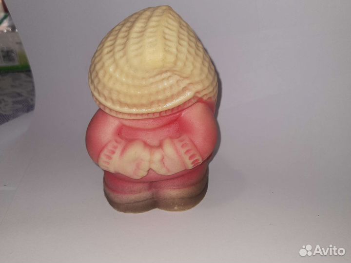 Милый гном домосой дедушка с бородой