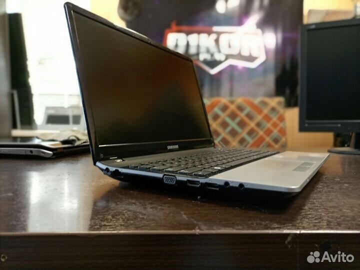 Ноутбук Samsung 4 ядра