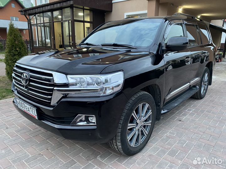 Крыло переднее Toyota Land Cruiser 200, 2015+