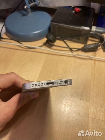 iPhone 5S, 16 ГБ