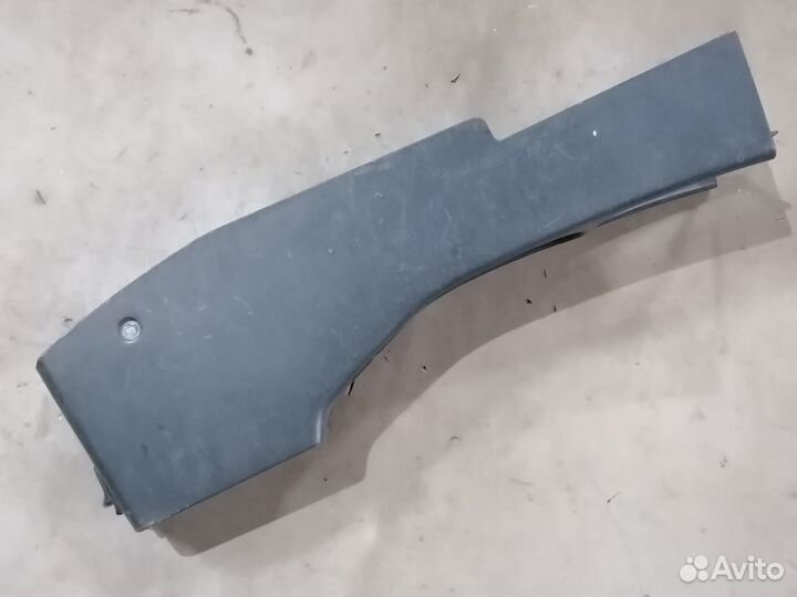 Подлокотник Nissan Primera P11