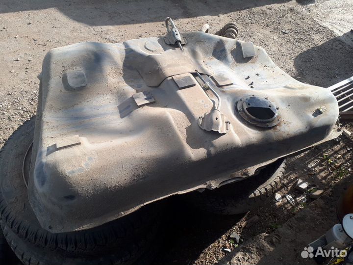 Бензобак камри 40 camry 40