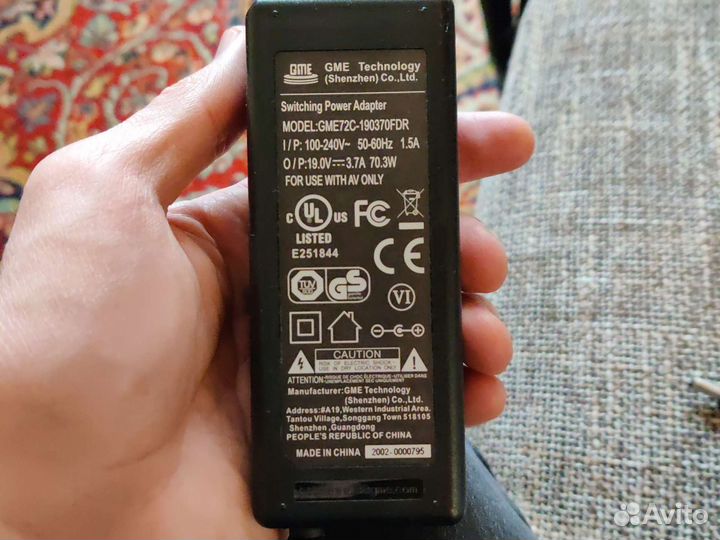 Адаптер / блок питания 19 V