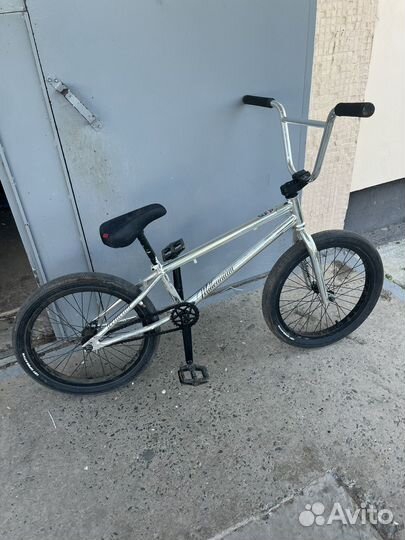 Bmx Tech Millennium 2020