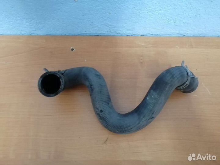 Патрубок системы охлаждения форд фокус 2