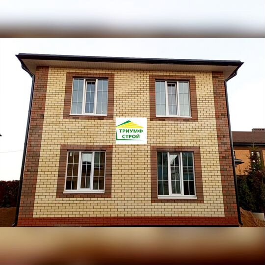 Коттедж 152 м² на участке 4 сот.