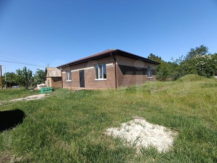 Дом 90 м² на участке 7 сот.