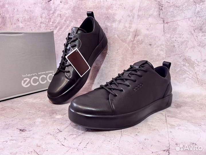 Кроссовки Ecco современные