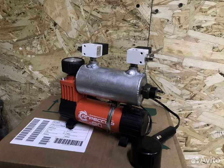 Пневмоактуатор блокиров мостаToyota 8d,9d