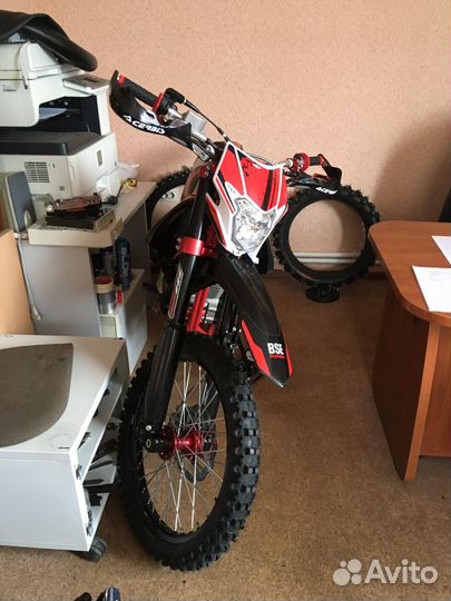 BSE Z10 кроссовый мотоцикл