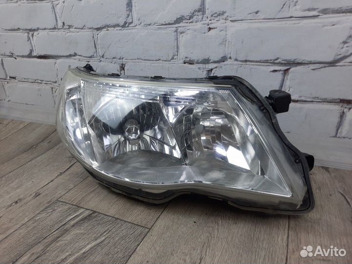 Фара правая Forester Форестер 08