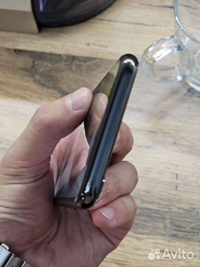 iPhone X, 64 ГБ