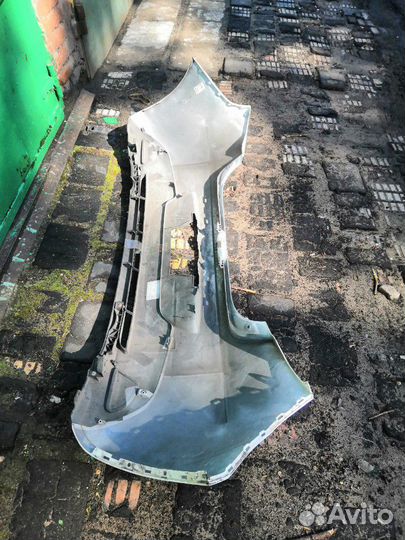 Бампер Мазда 2,Демио