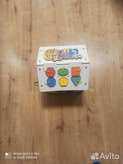 Бизиборд домик со светом