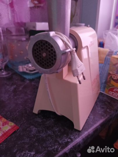 Мясорубка электрическая СССР