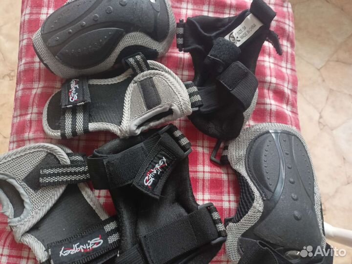 Защита для роликов, S