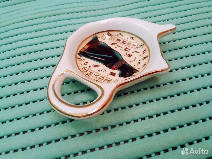 Тарелочка Чёрная Кошка Символ Египта