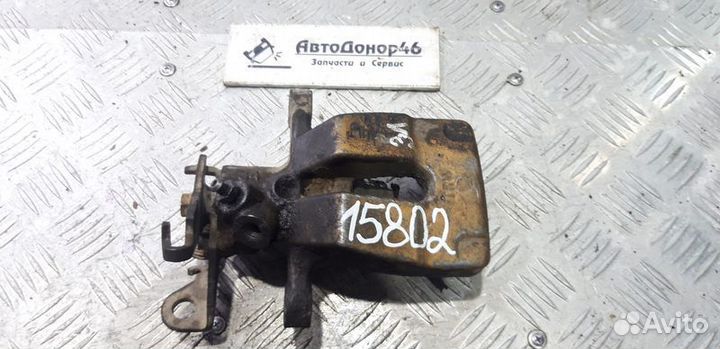 Суппорт тормозной задний Renault Megane 3