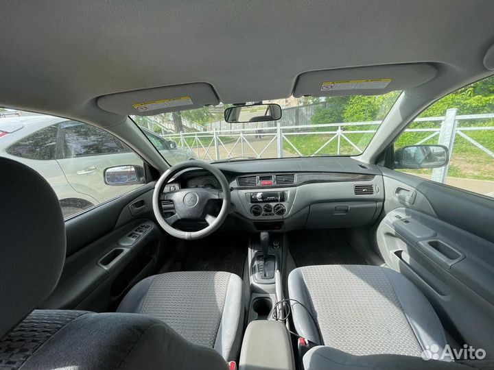 Mitsubishi Lancer 2.0 AT, 2003, 250 000 км