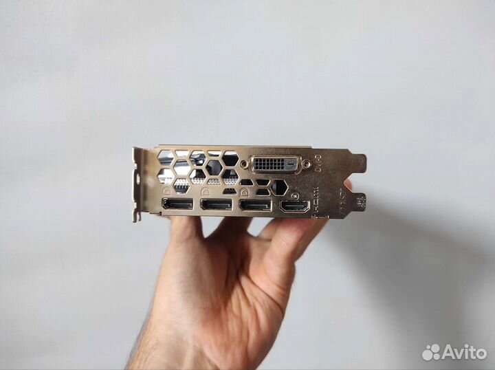 Видеокарта MSI RX 570 Armor 8Gb OC