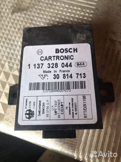 Блок управления на Вольво S40 l