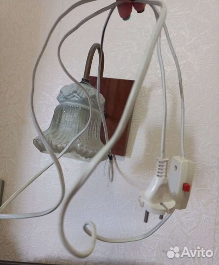 Настенный светильник бра