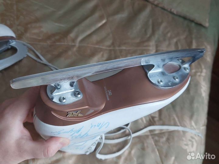 Фигурные коньки risport 240 длина стельки 237мм