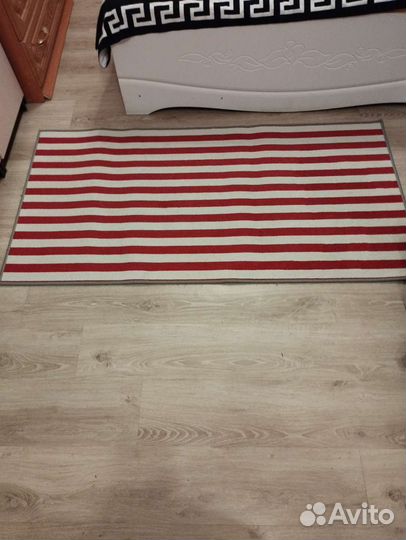 Дорожка ковровая